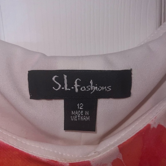 SL Fashions Tiered Floral-Print Sheath Dress - Picture 3 of 3